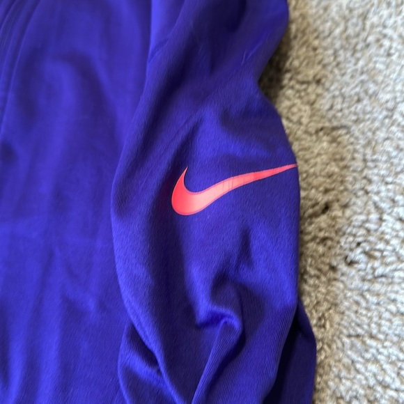 Nike Pro Quarter Zip Purple Long Sleeve Top Sz Medium Dri Fit - Picture 4 of 8